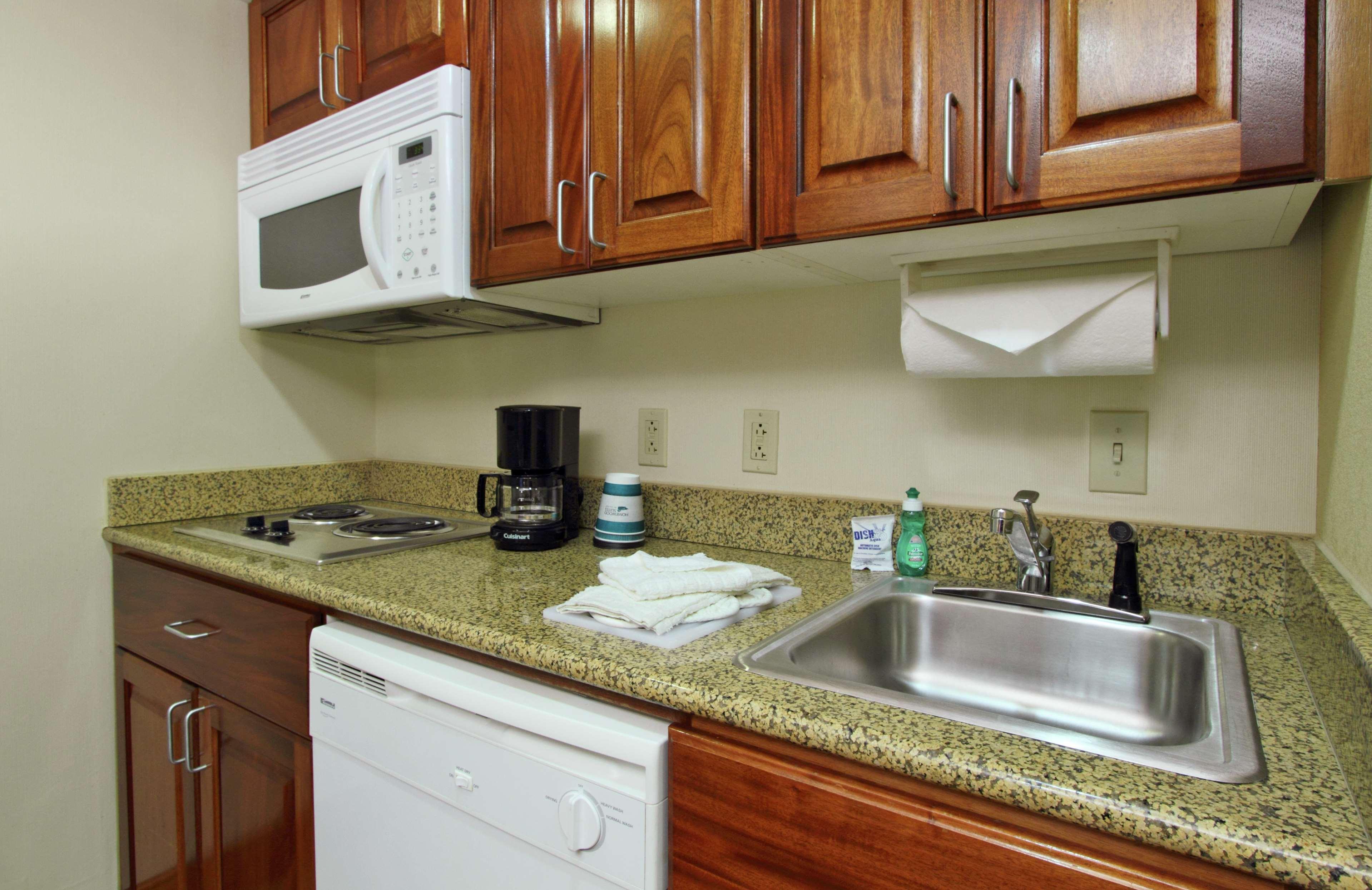 Homewood Suites By Hilton Chesapeake - Greenbrier Eksteriør billede