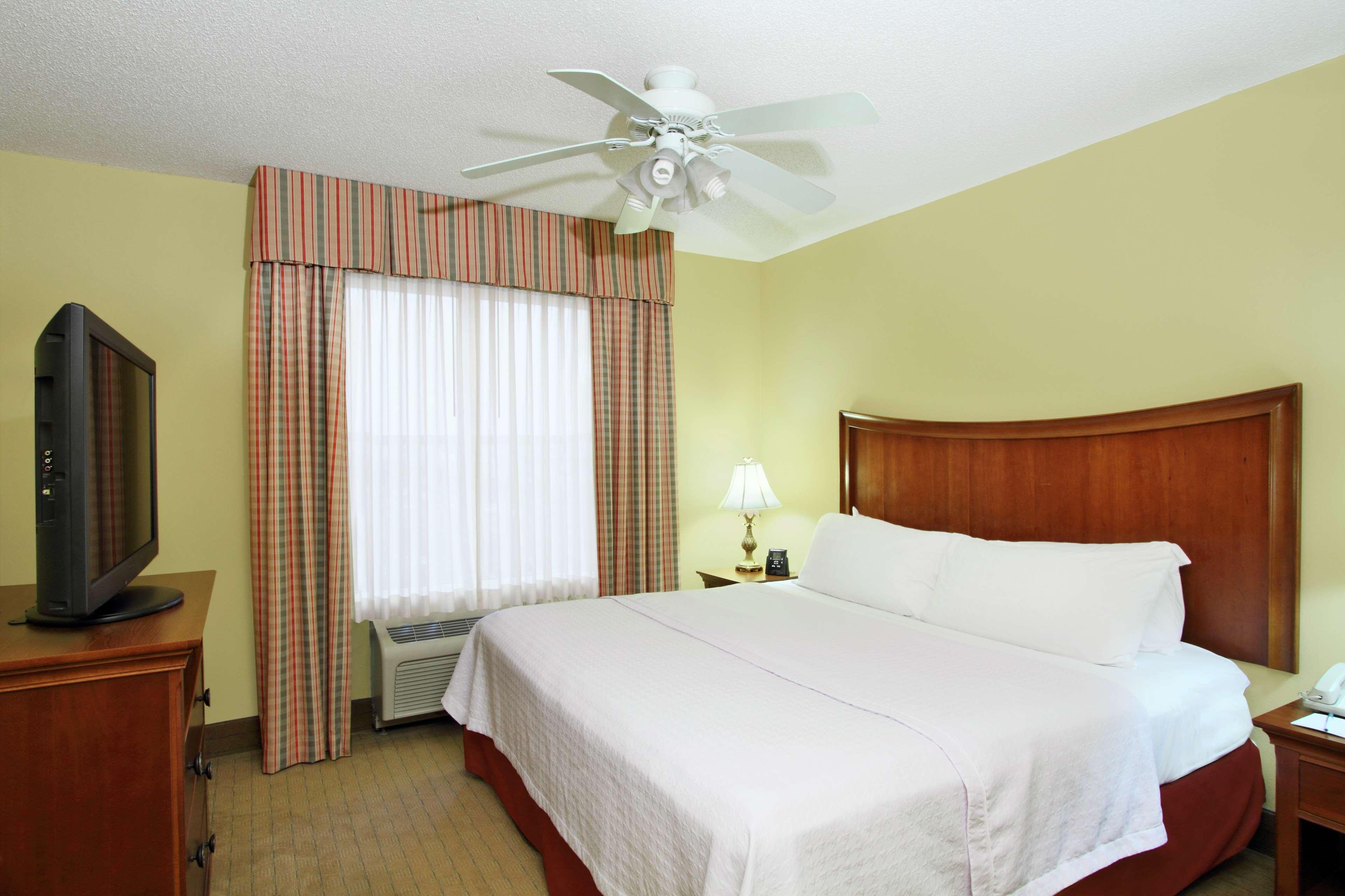 Homewood Suites By Hilton Chesapeake - Greenbrier Eksteriør billede