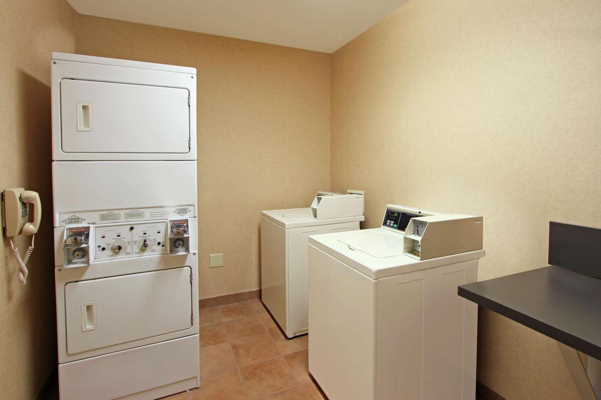 Homewood Suites By Hilton Chesapeake - Greenbrier Eksteriør billede